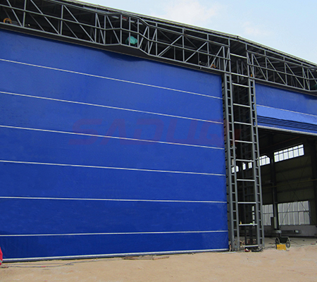 Wind Resistant Flexible Gates